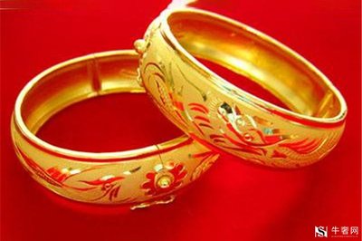 老鳳祥黃金首飾一克回收價格是多少錢?