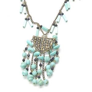 西藏的綠松石珠寶首飾