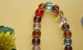 30歲以后千萬別再穿戴這十種珠寶首飾了 否則你只會(huì)出丑